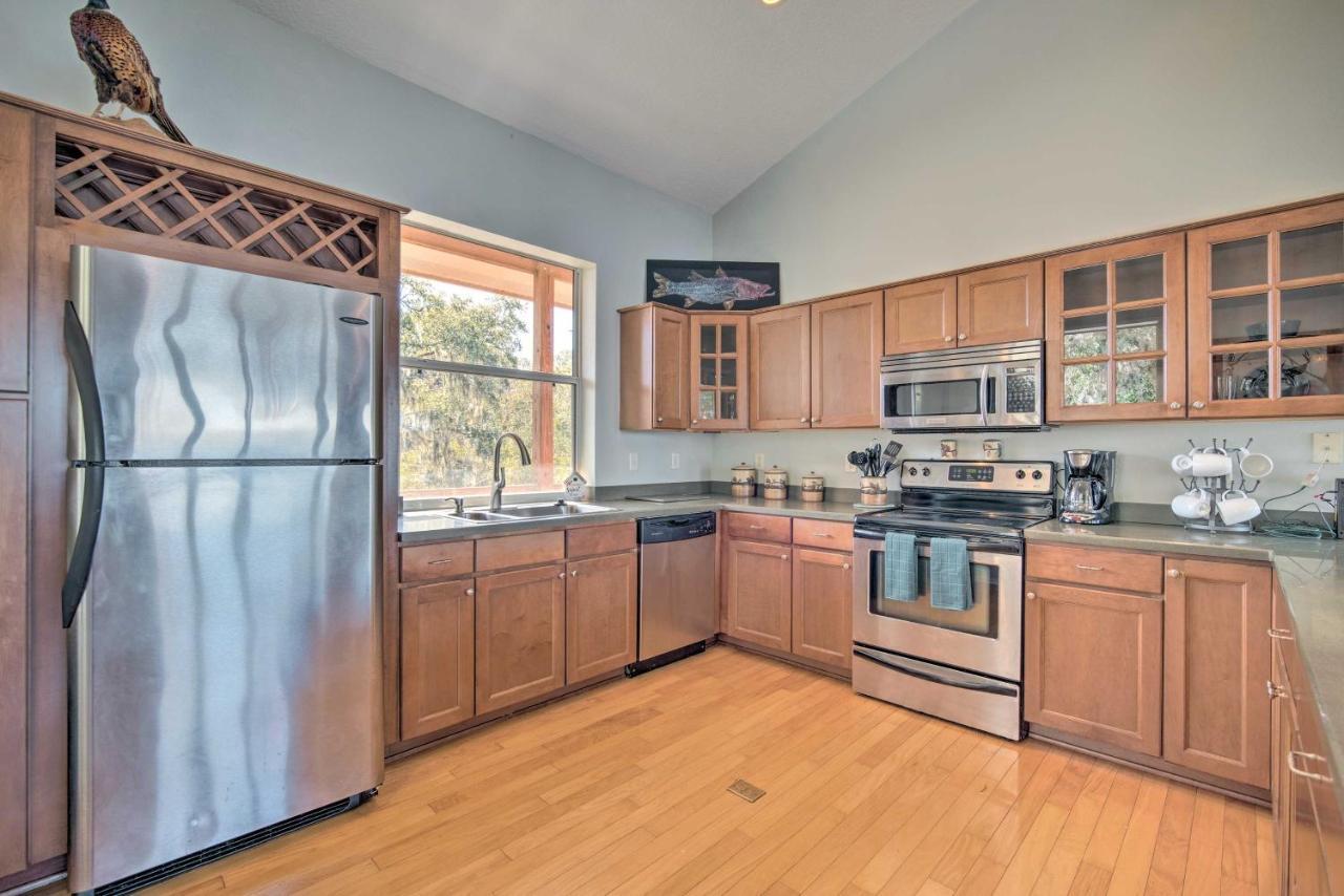 Lakefront Crystal River Home With Private Dock! Εξωτερικό φωτογραφία